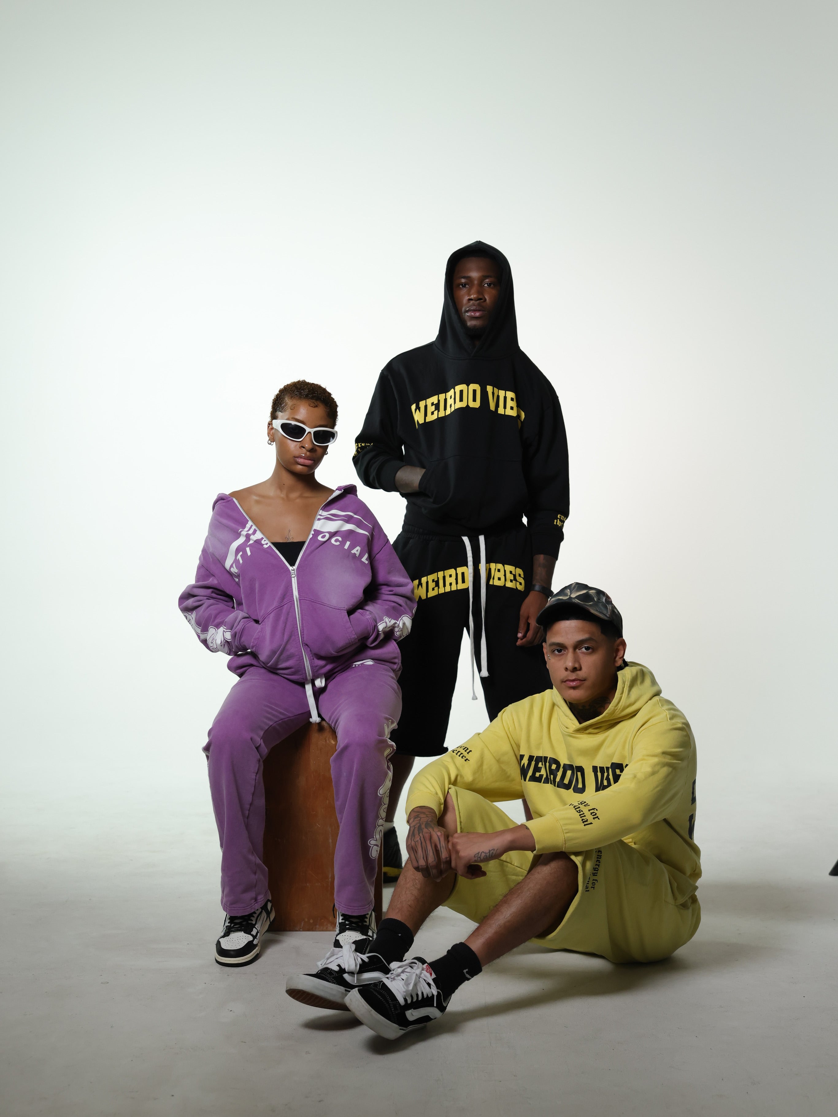 WIERDO VIBES HOODIE