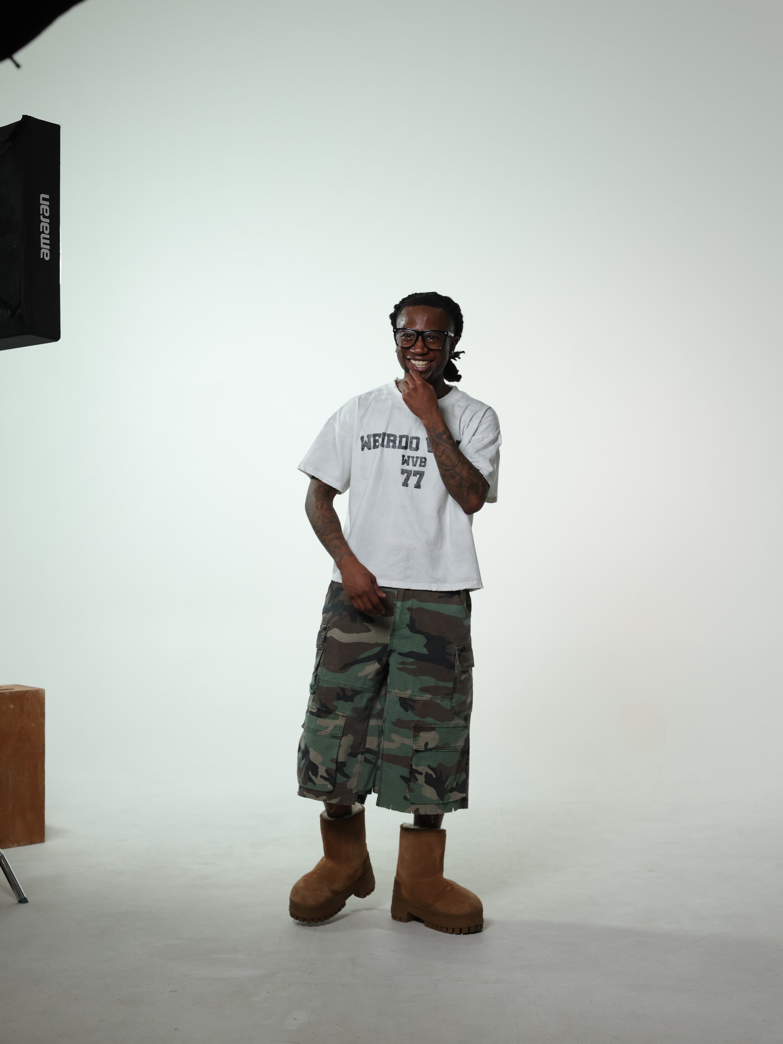 WIERDO VIBES TEE