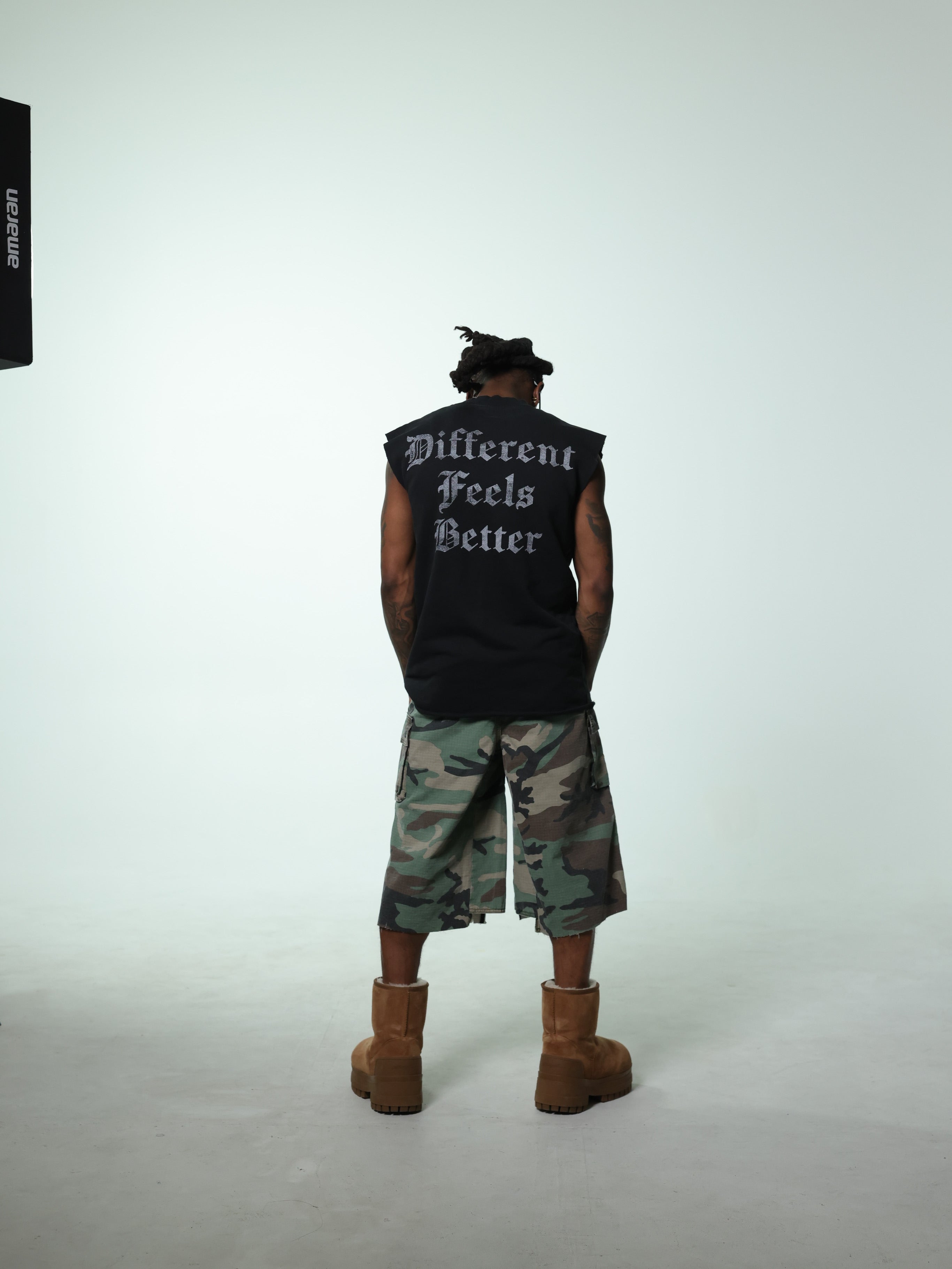 WIERDO VIBES TANK TOP