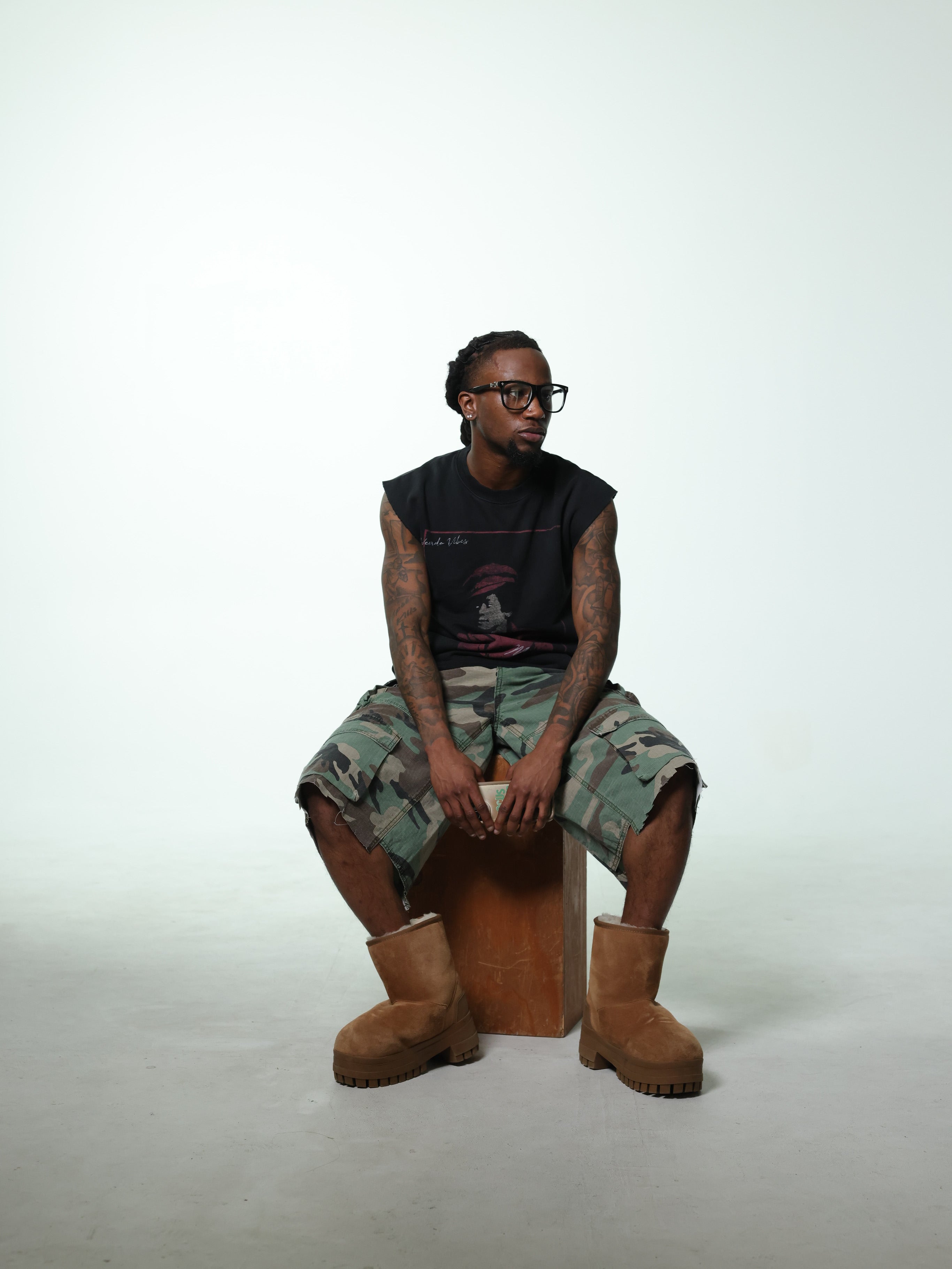 WIERDO VIBES TANK TOP