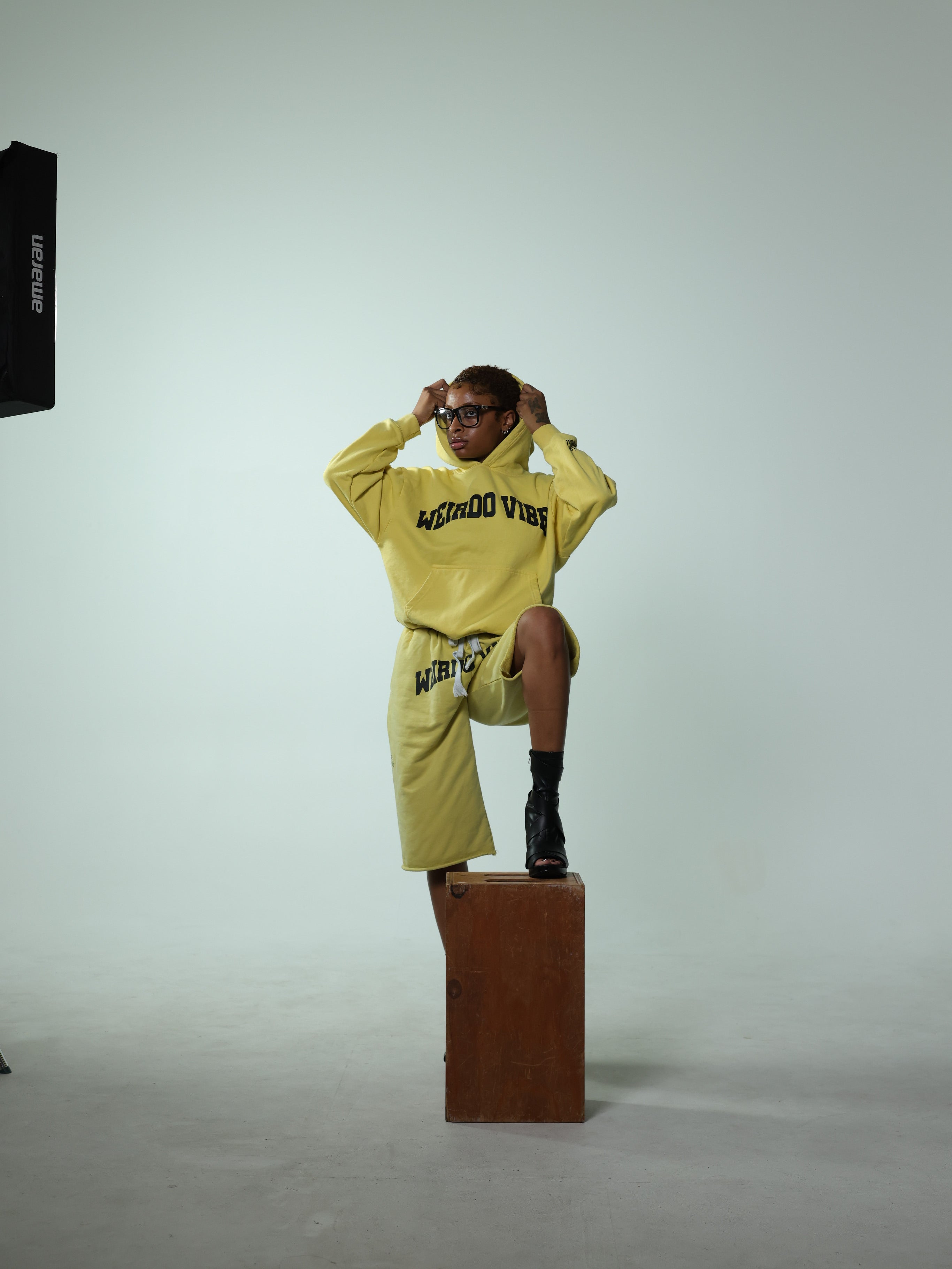 WIERDO VIBES HOODIE